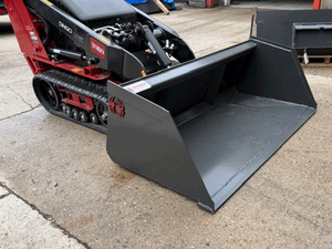 SPIDER ATTACHMENTS Snow and Mulch high capacity bucket for mini loader