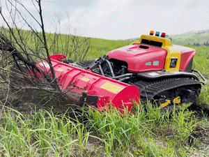 CANYCOM CG750 Remote-Controlled Brush Cutter | 75 HP Tracked Slope Mower with 72.8" Flail Deck