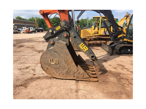 WERK-BRAU D-Lock Variable Center Hydraulic Coupler for 82,000 - 105,000 lbs. Excavators (40MT)