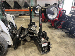 VIRNIG PWR72 power rake for skid steer (Overstock)