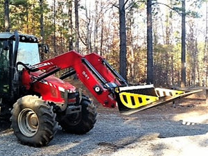 CL Fabrication EZ Rock bucket for skid steer