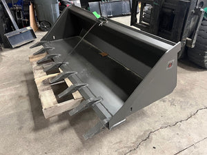 SPIDER Attachments Heavy duty low profile buckets for skid steer loaders