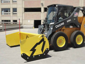 SNOW WOLF Ultra Pusher TE and TE/XT snow push with trip edge for Skid steers