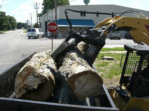 OMNI ATTACHMENTS The Beak concrete grapple for skid steer loaders