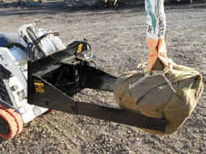 DPM Nursery jaws mini jaws heavy duty hybrid style tree forks for mini loaders