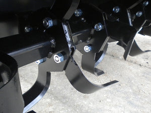 BLUE DIAMOND tiller for machines with universal skid steer mount