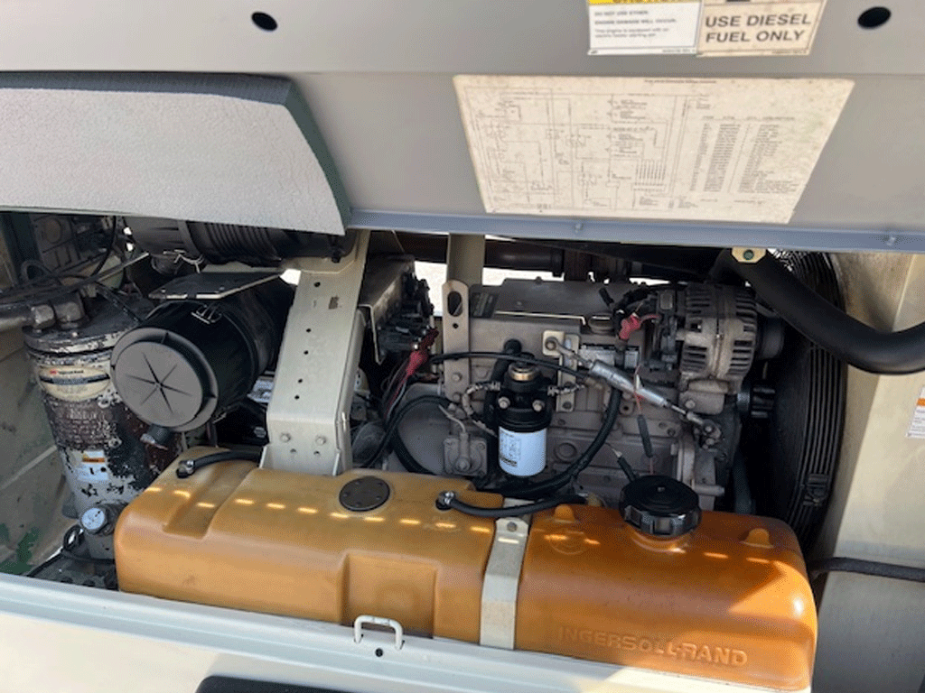 INGERSOLL RAND P185WJD Air Compressor