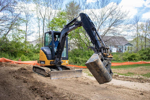 MONGO excavator tilt buckets, 18000 - 33000 lbs. machines