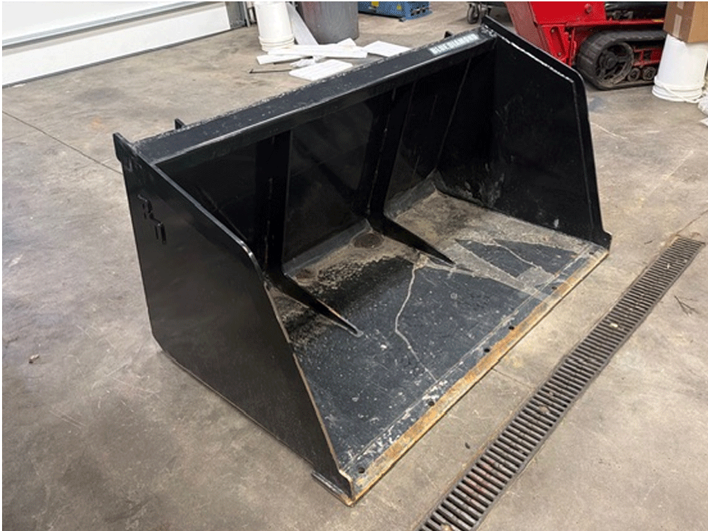 Blue Diamond 60" High Capacity 1 yard mulch bucket for skid steer