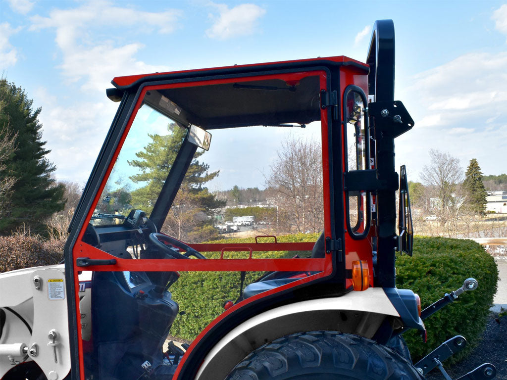 Curtis enclosed advantage cab for Bobcat CT20 series tractors