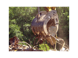 WERK-BRAU box style grapple for 82,000 -105,000 lbs Excavators (40MT)
