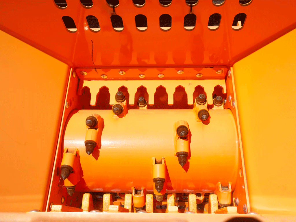 EZG crusher for skid steer