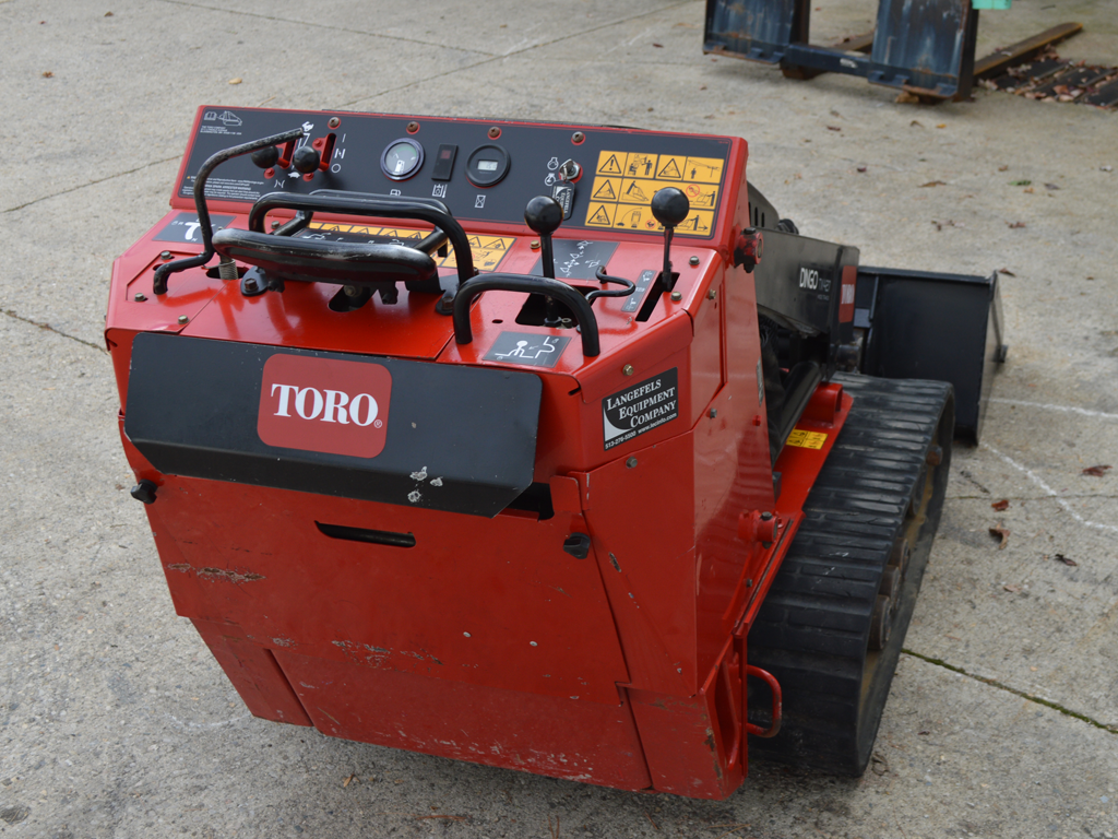 2013 TORO DINGO TX427 22322-313000135