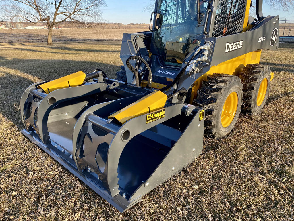CL Fabrication solid bottom grapple bucket for skid steer
