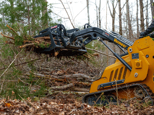 FECON RED LINE Brush Grapple for mini Loaders