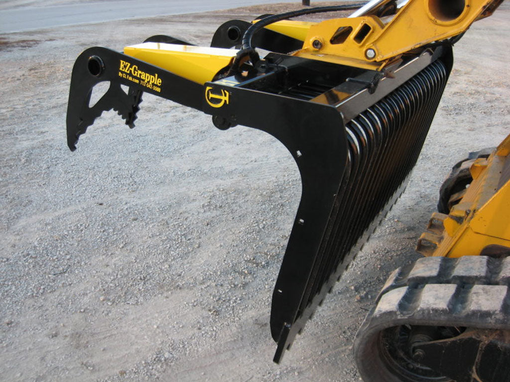 CL Fabrication EZ Rock grapple bucket for skid steer