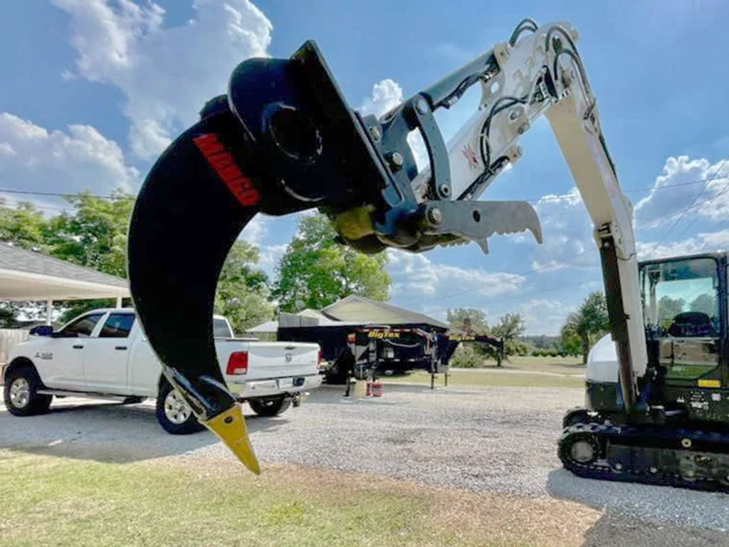 MONGO Extra Thick ripper attachment for excavators 14000-20000 lbs. machines