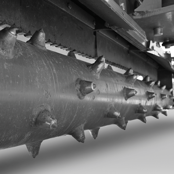 AMI hydraulic power rake for skid steer