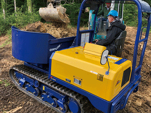 CANYCOM S300PD Heavy Duty Track Carrier with Pivot Dump