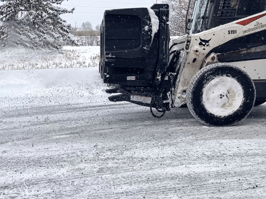 VIRNIG Salt Spreader