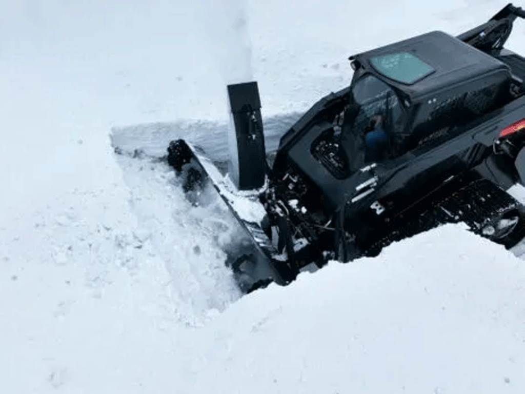 Erskine SB360X Hydraulic Snowblower