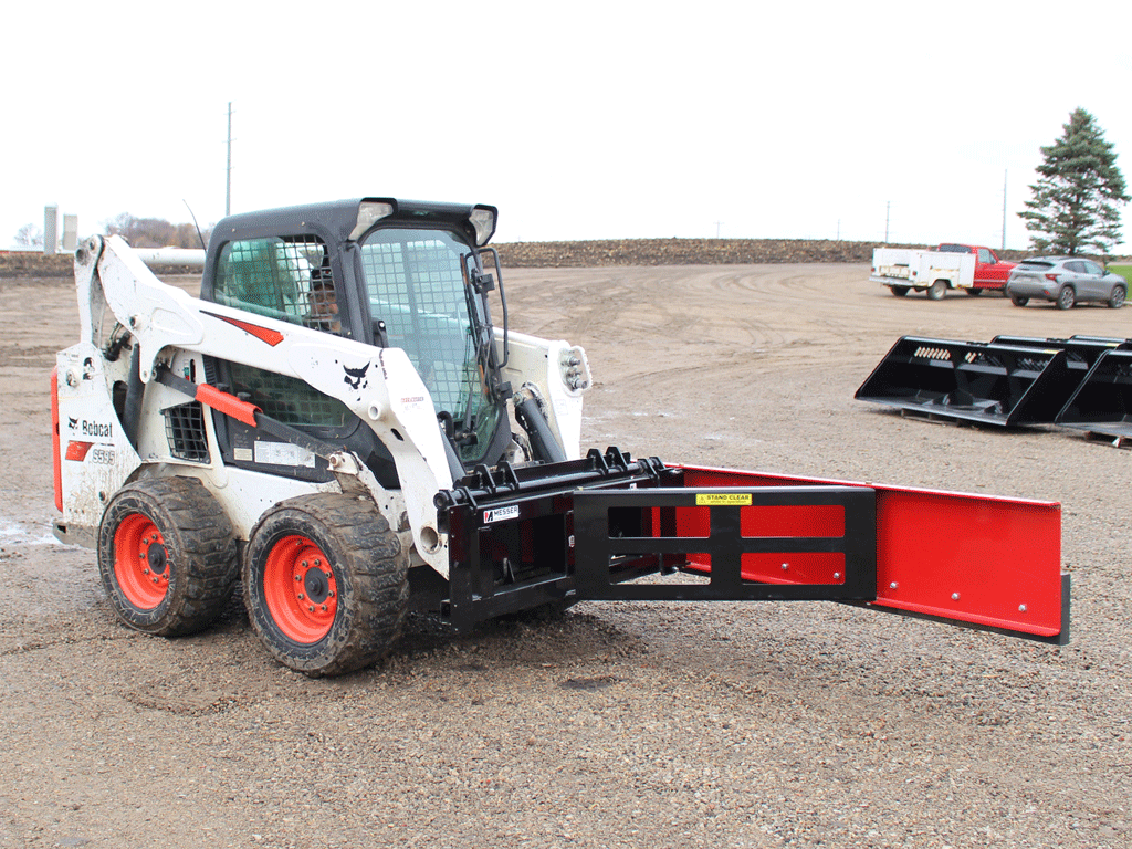 MESSER Single Blade Feed Pusher for skid steer loader