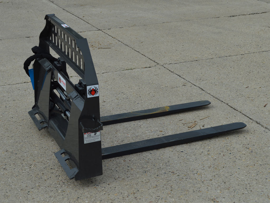 SPIDER hydraulic pallet forks for skid steer