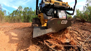 Garfio de tocón CID para minicargadores
