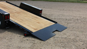 TowMaster T-12DT drop-deck tilt trailer
