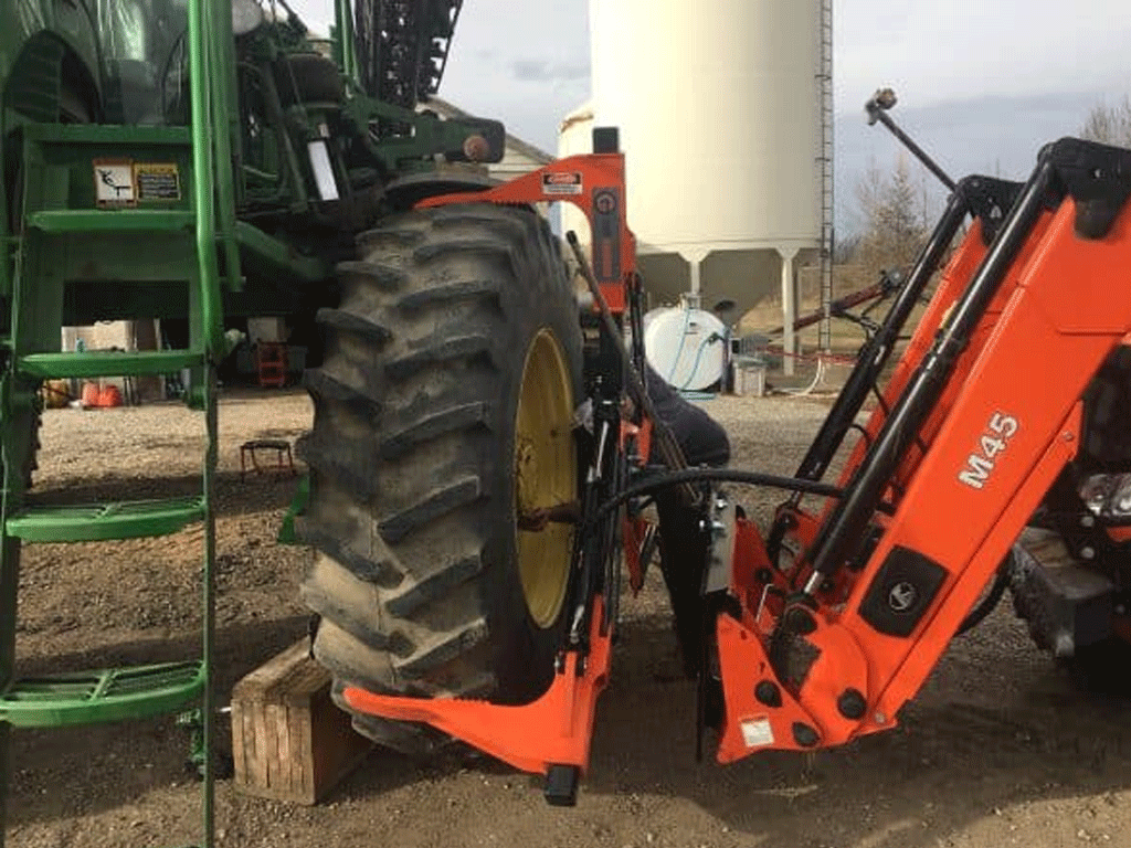 TireGrabber Hydraulic Tire Handler | Heavy Equipment Tire Grabber