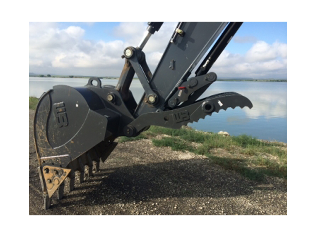 WERK-BRAU Progressive Link hydraulic thumb for excavators 59,000 - 68,000 lbs. (30MT)