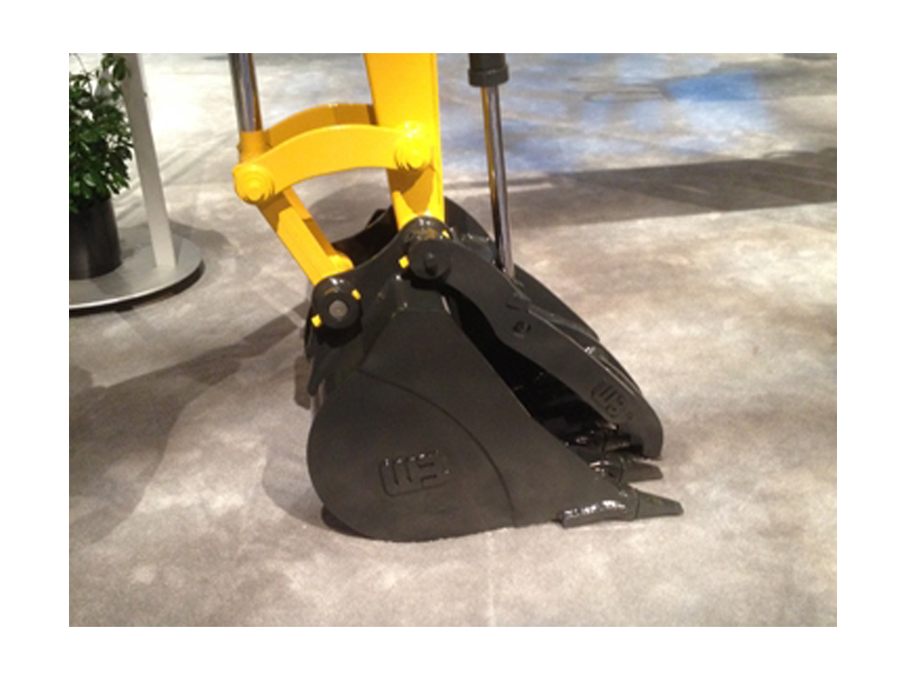 WERK-BRAU Main Pin hydraulic thumb for Backhoes