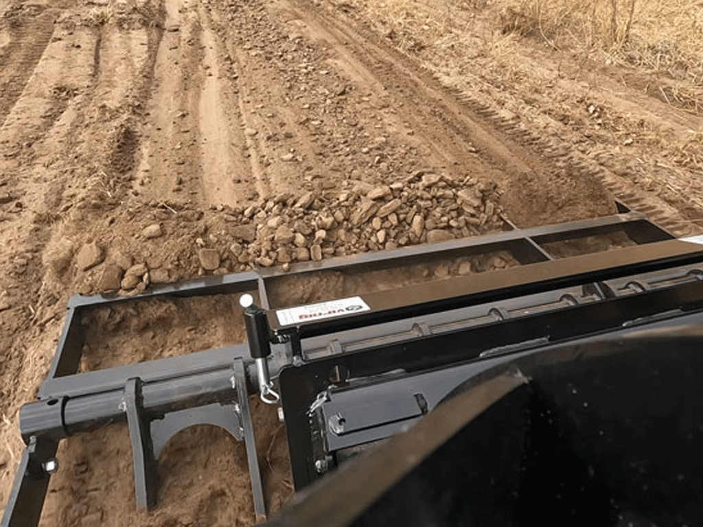 VIRNIG V20 land leveler for mini skid steer