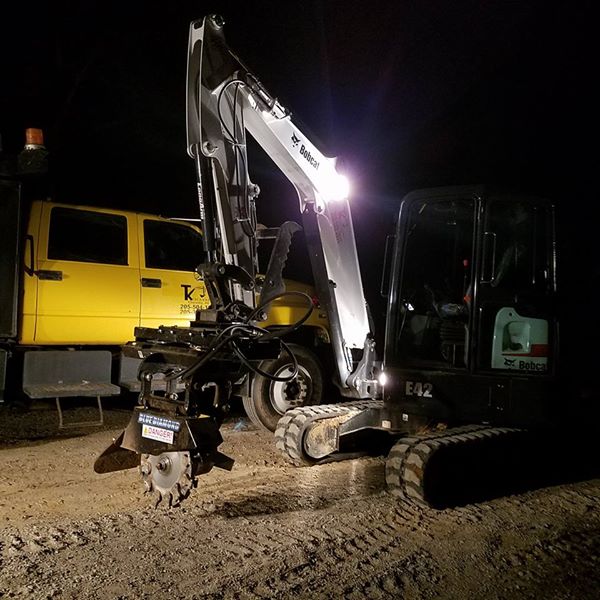 BLUE DIAMOND extreme duty stump grinder for skid steers