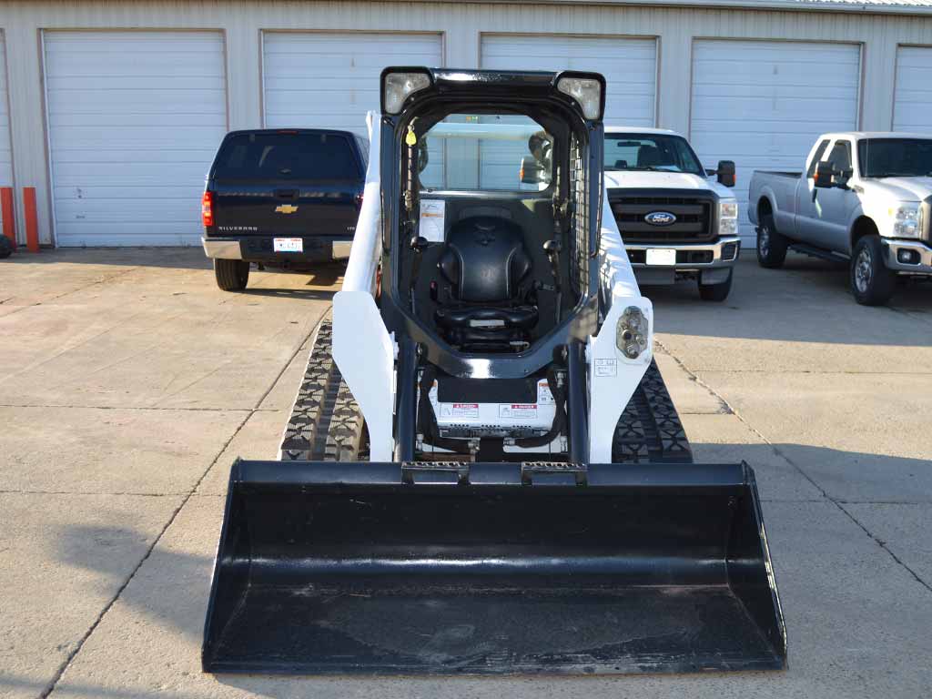 BOBCAT T590 COMPACT TRACK LOADER (SN. A3NR11825)