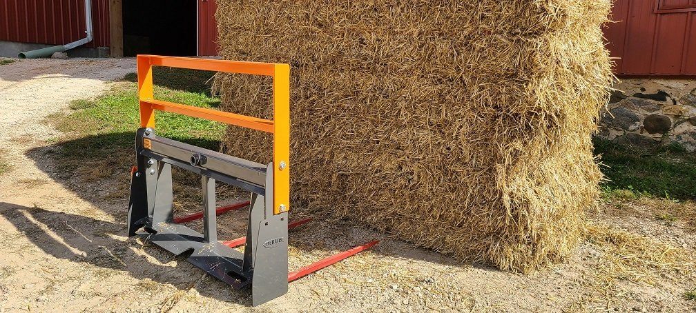 BERLON Bale Spear Carriages for skid steers