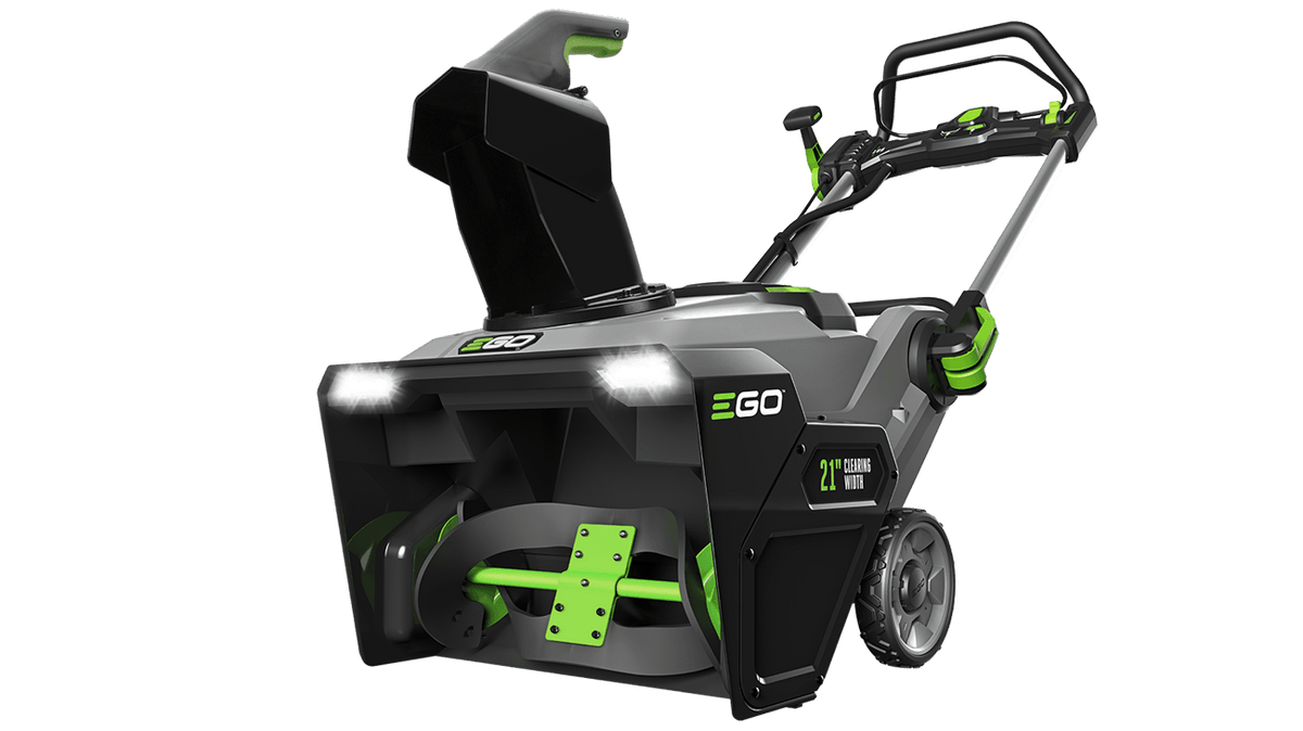 Quitanieves EGO Power Plus de 21" con potencia máxima y hoja de goma