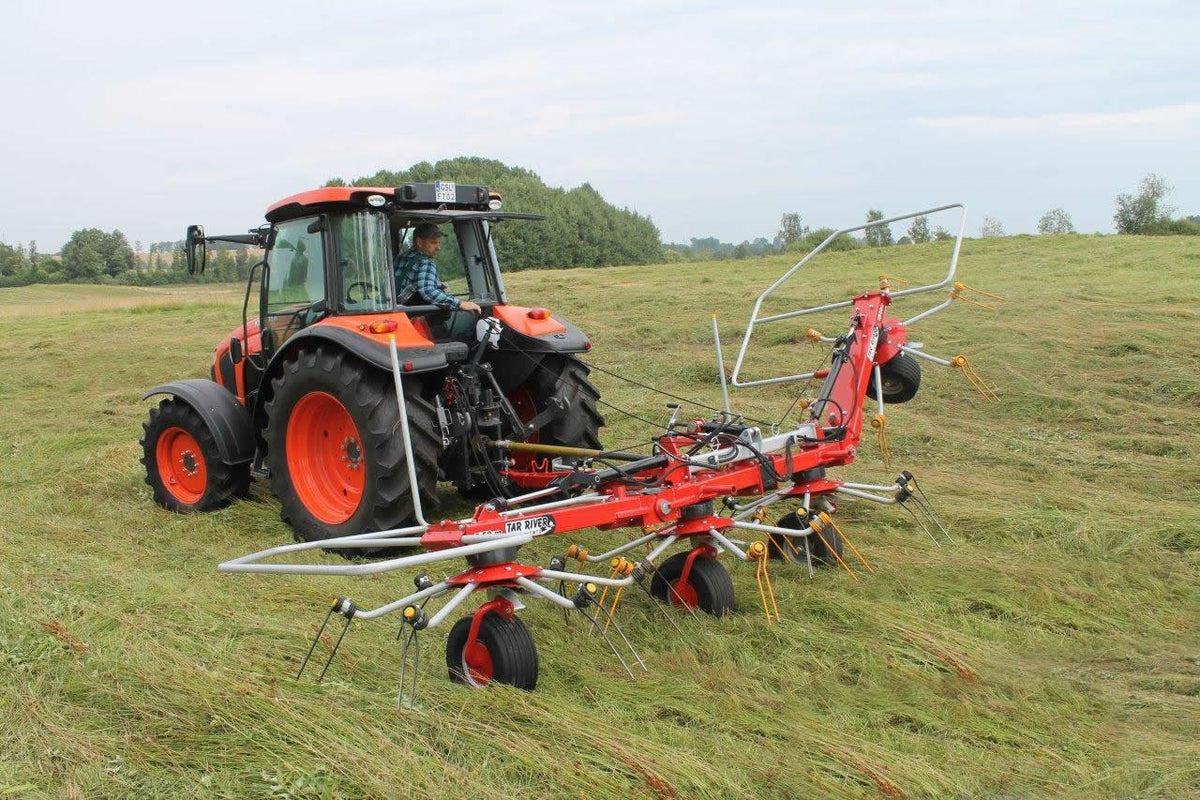 TAR RIVER HAY TEDDERS