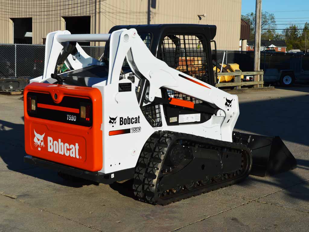 BOBCAT T590 COMPACT TRACK LOADER (SN. A3NR11825)