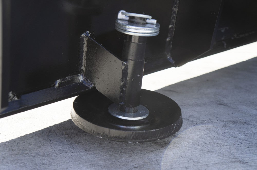 BLUE DIAMOND V snow blade for skid steer loaders