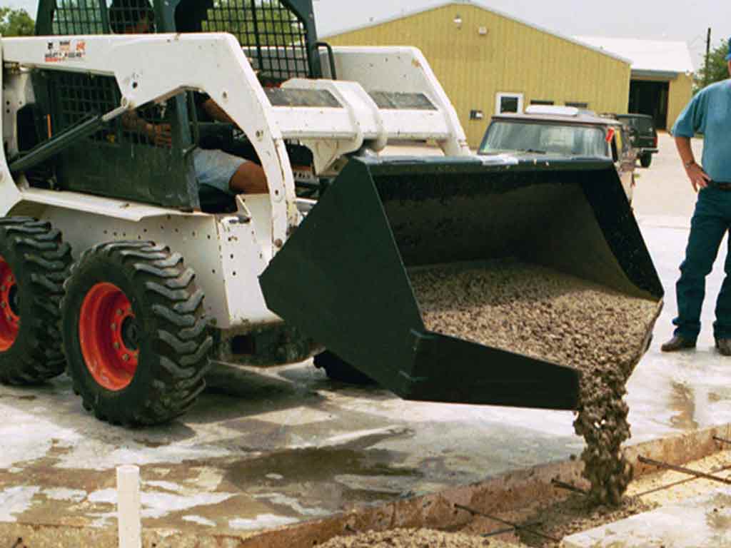 STAR Concrete Dispensing Bucket