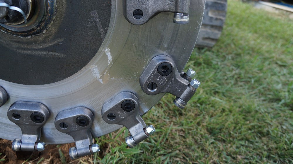 BLUE DIAMOND extreme duty stump grinder for skid steers