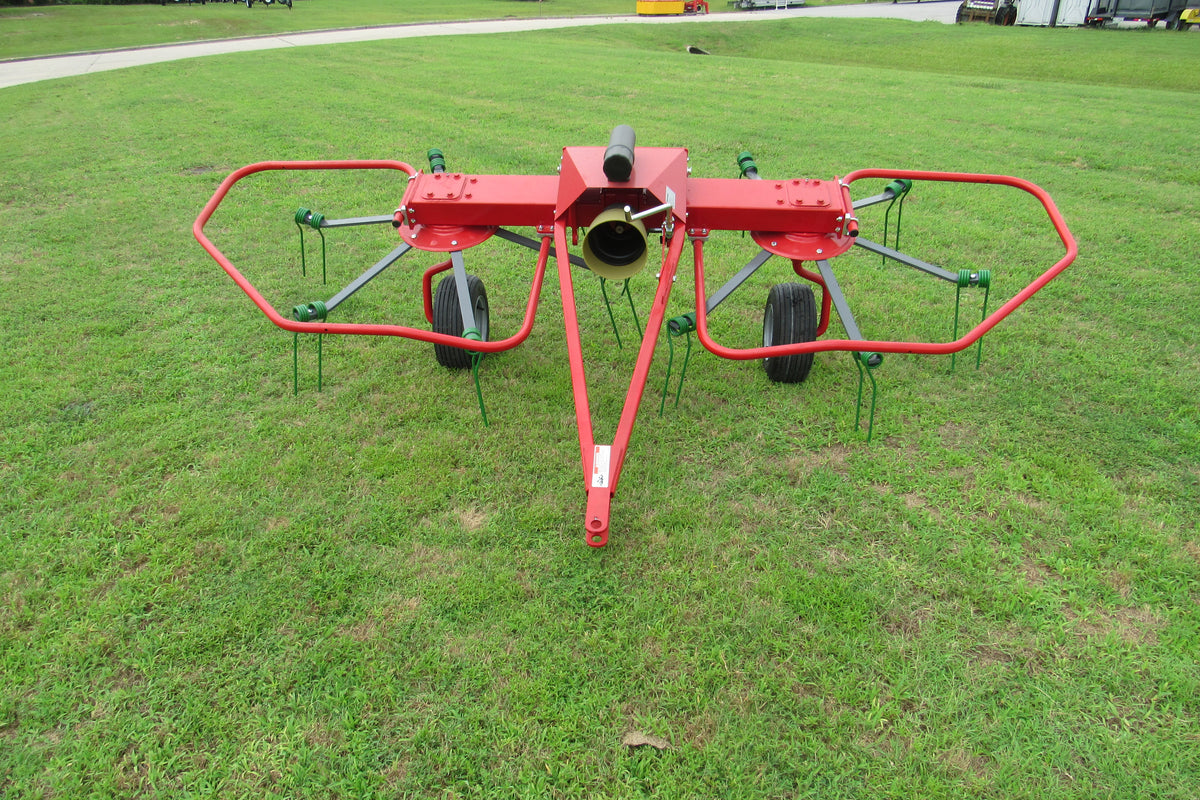 TAR RIVER HAY TEDDERS