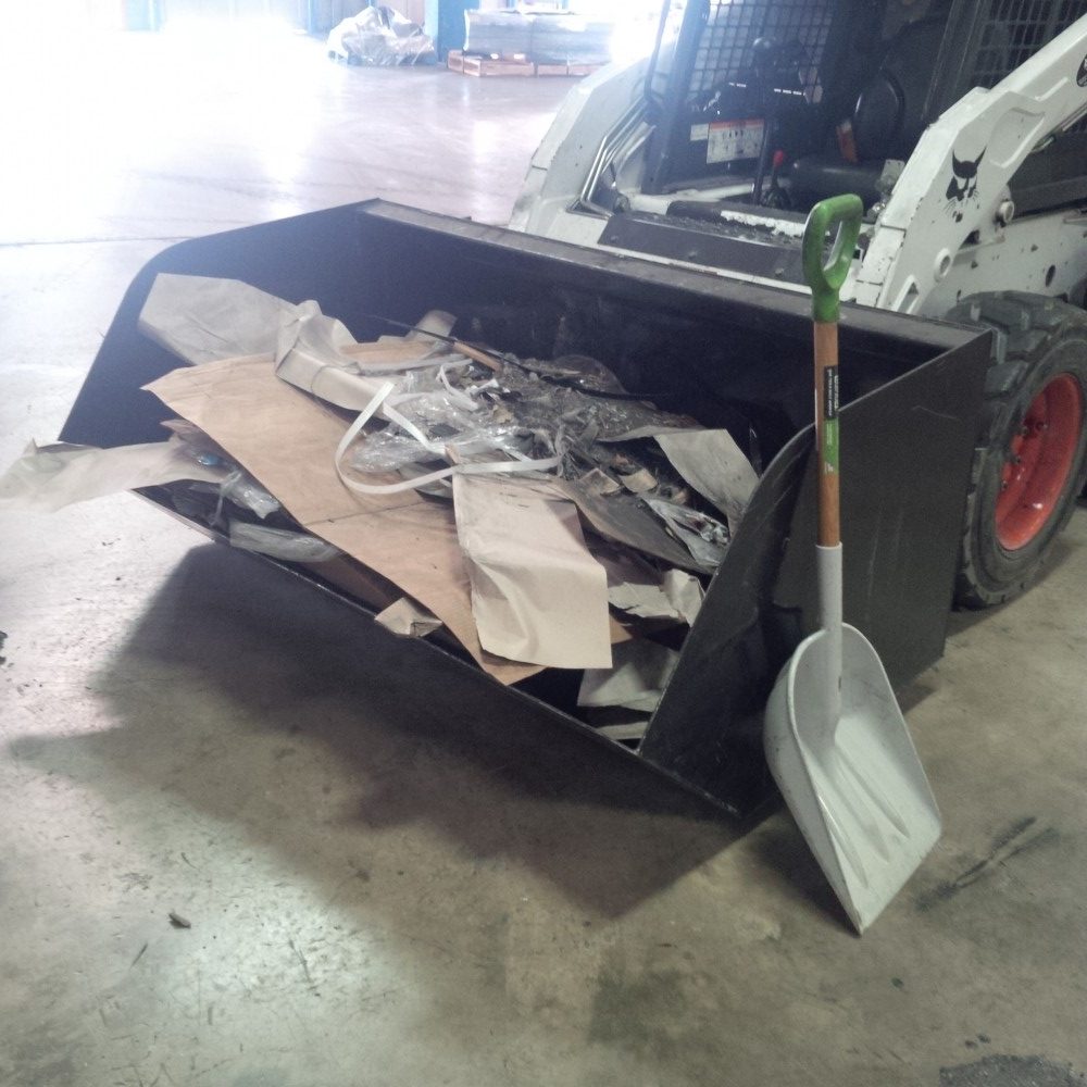BLUE DIAMOND dumpster bucket for skid steer