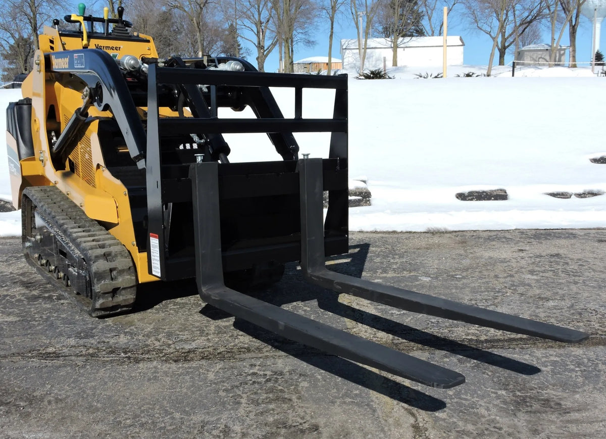 BERLON MINI PALLET FORKS for MINI LOADERS