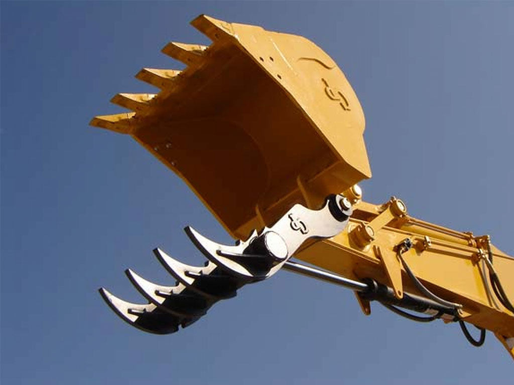 PALADIN / CP  Classic Series Main Pin Hydraulic Thumb