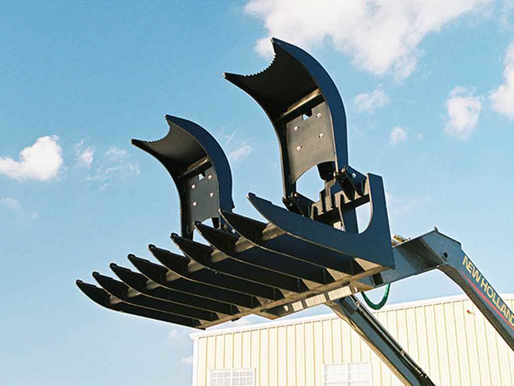 STAR Root Grapple for skid steer loaders