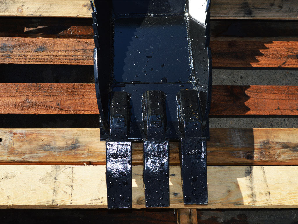 BLUE DIAMOND stump bucket for mini loader