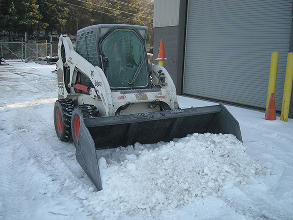 BLUE DIAMOND snow and mulch buckets for machines with a universal skid steer coupler