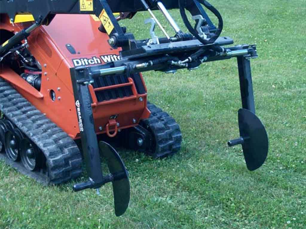 PALADIN BRADCO hydraulic mini loader sod roller